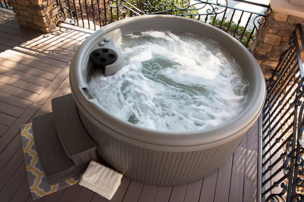 Freeflow Spas Aptos Premier Hot Tubs - 2026