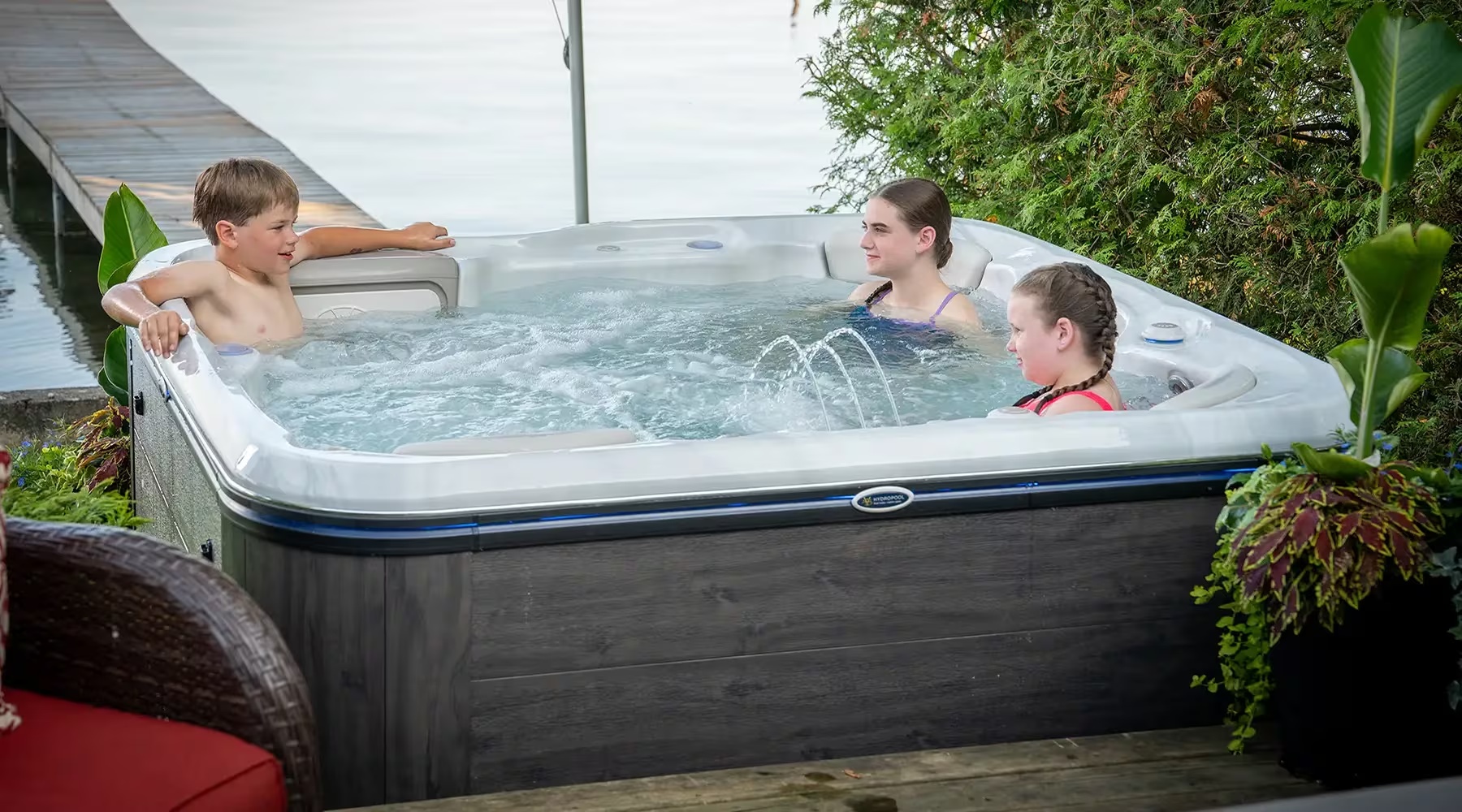 Hydropool Signature Self Cleaning 579 Gold Hot Tubs - 2026