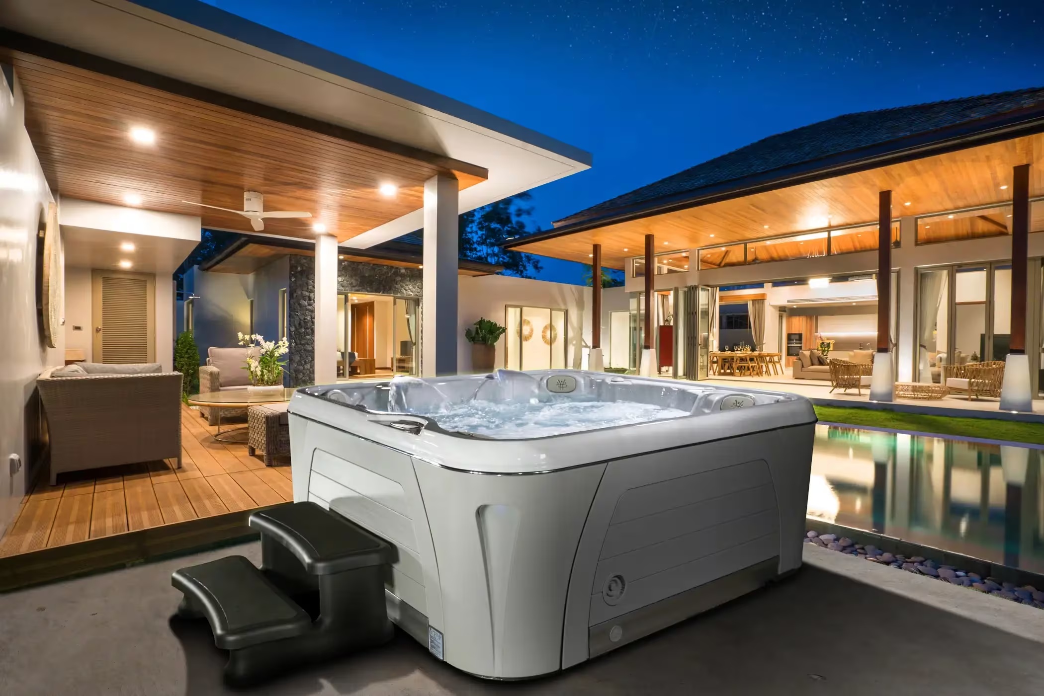 Hydropool Serenity 5900 Hot Tubs - 2026